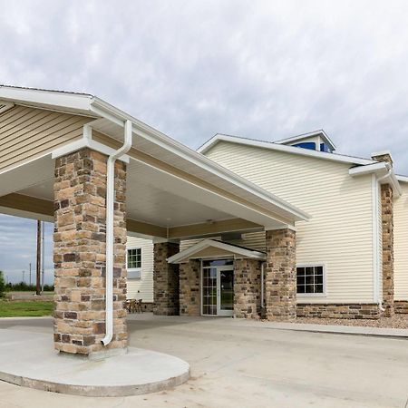 Cobblestone Inn & Suites - Oberlin ภายนอก รูปภาพ