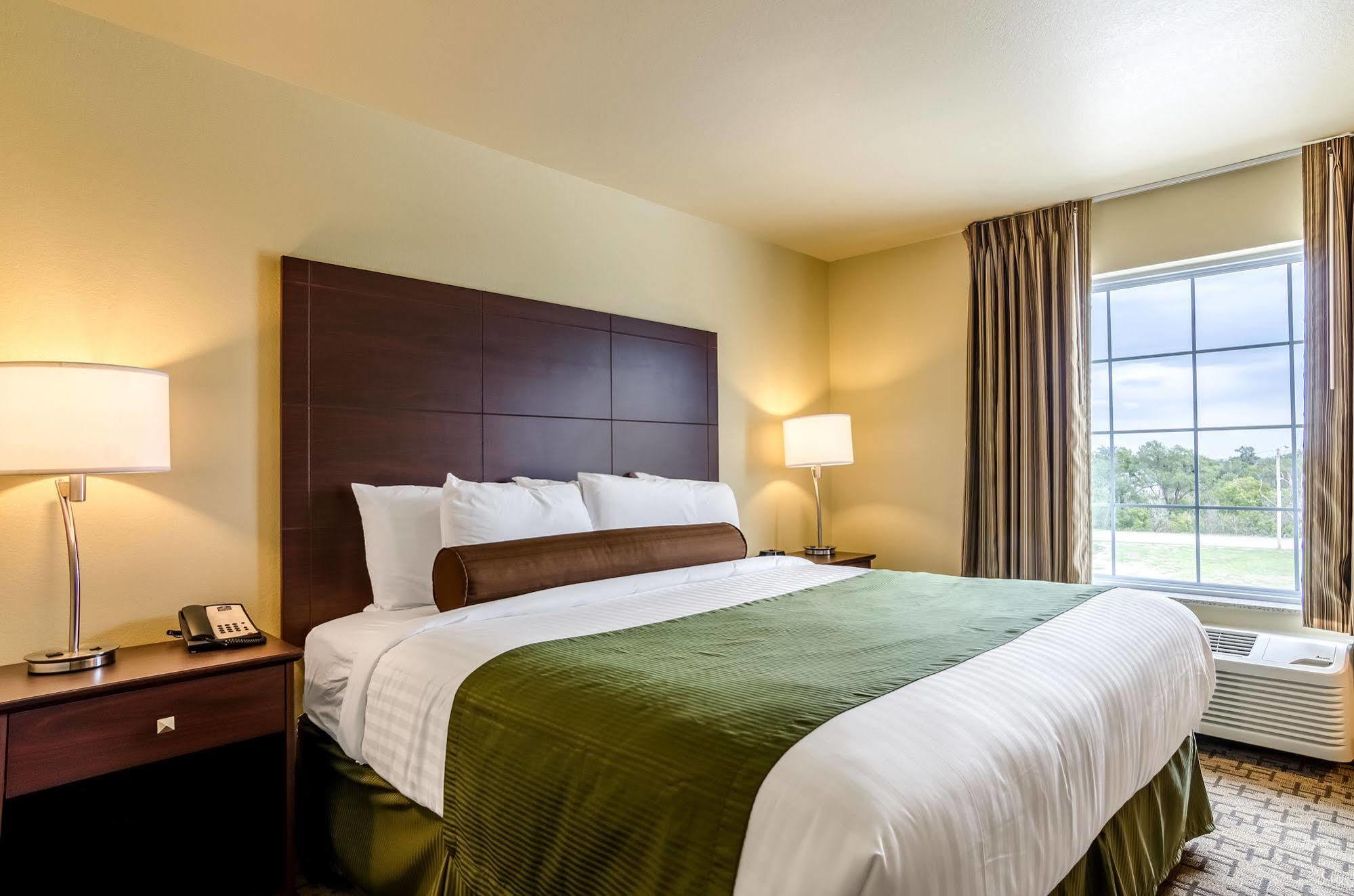 Cobblestone Inn & Suites - Oberlin ภายนอก รูปภาพ
