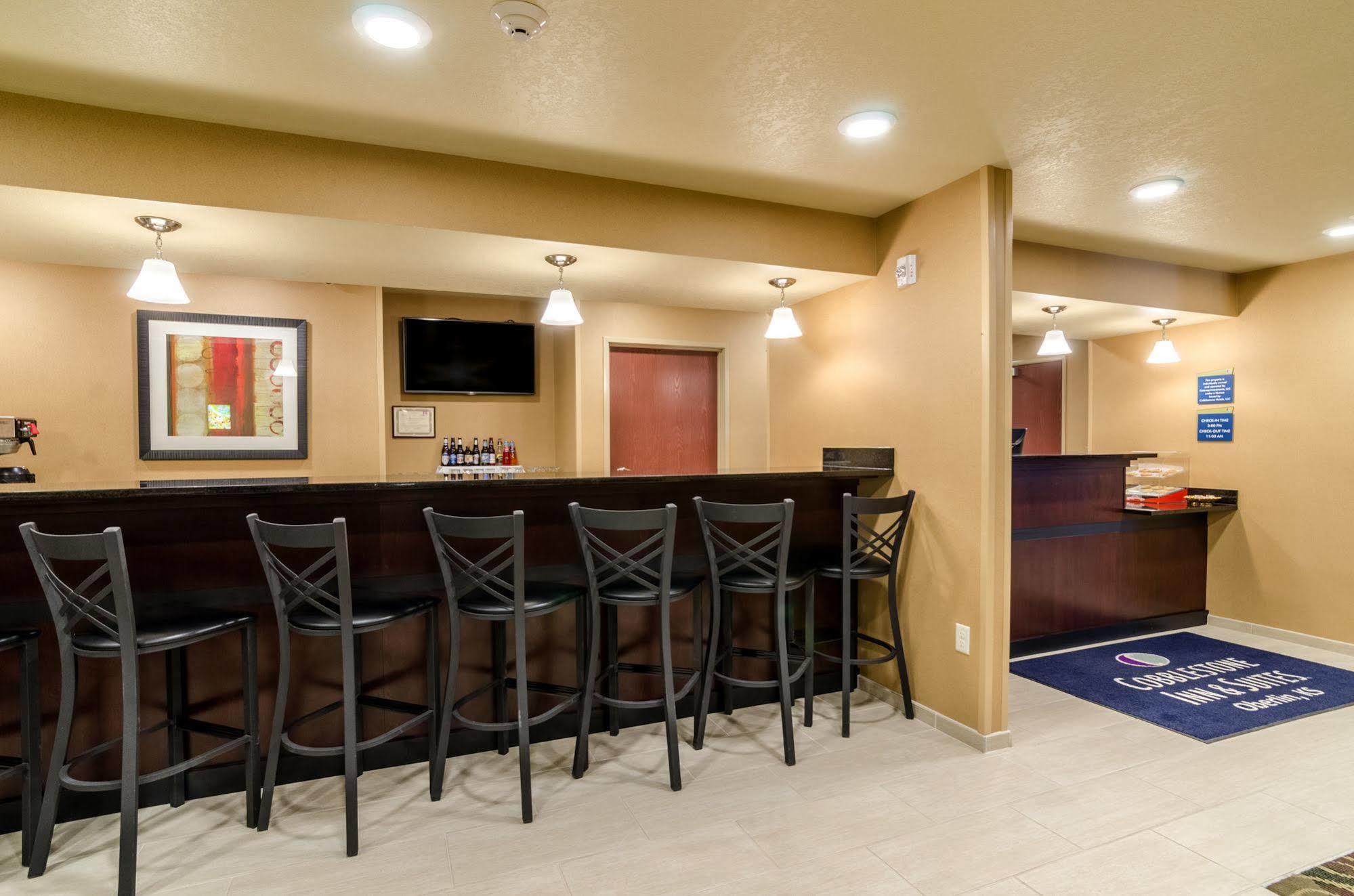Cobblestone Inn & Suites - Oberlin ภายนอก รูปภาพ