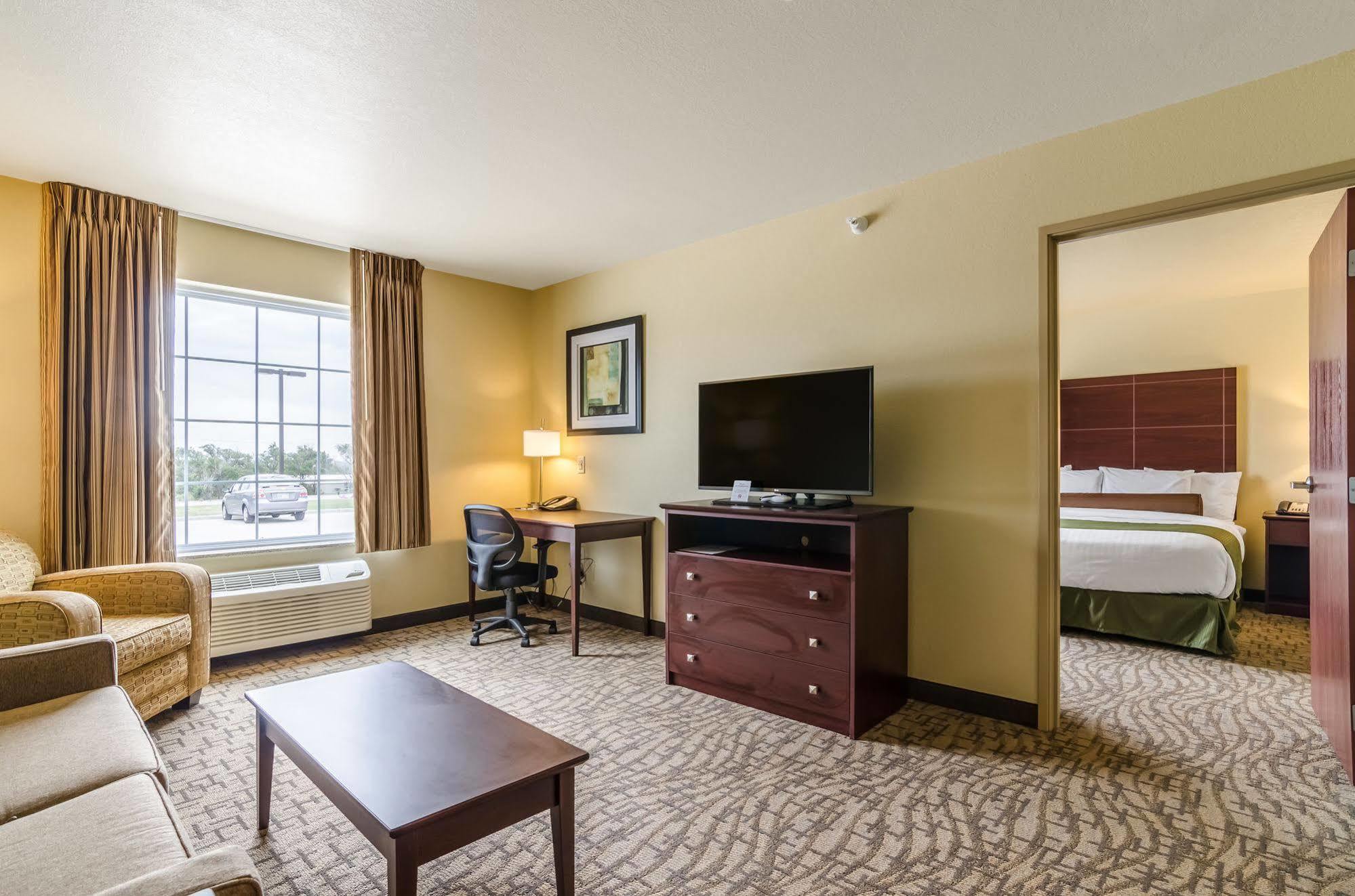 Cobblestone Inn & Suites - Oberlin ภายนอก รูปภาพ