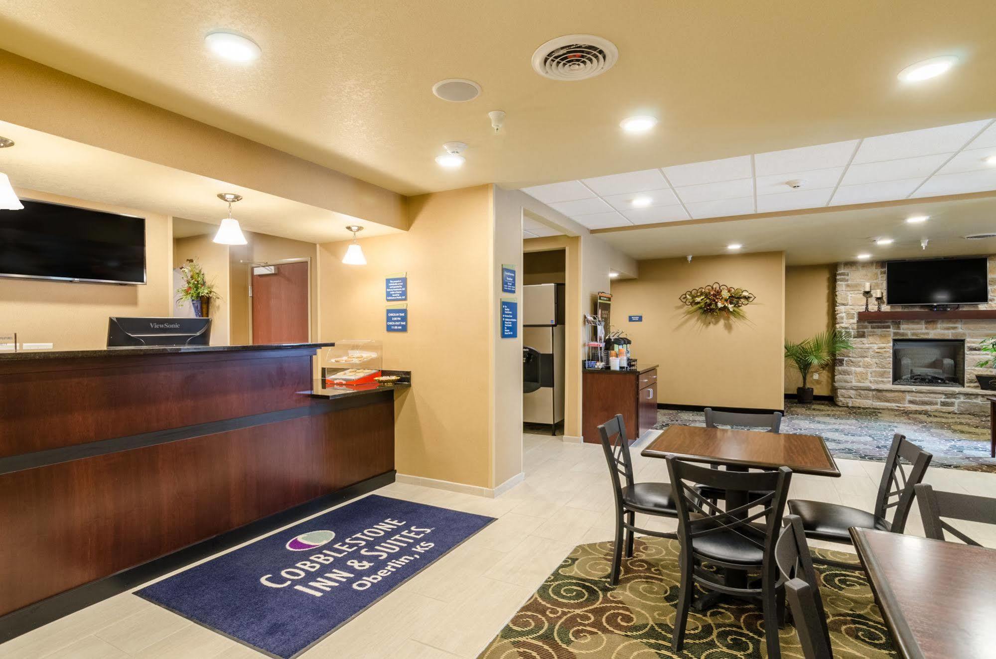 Cobblestone Inn & Suites - Oberlin ภายนอก รูปภาพ